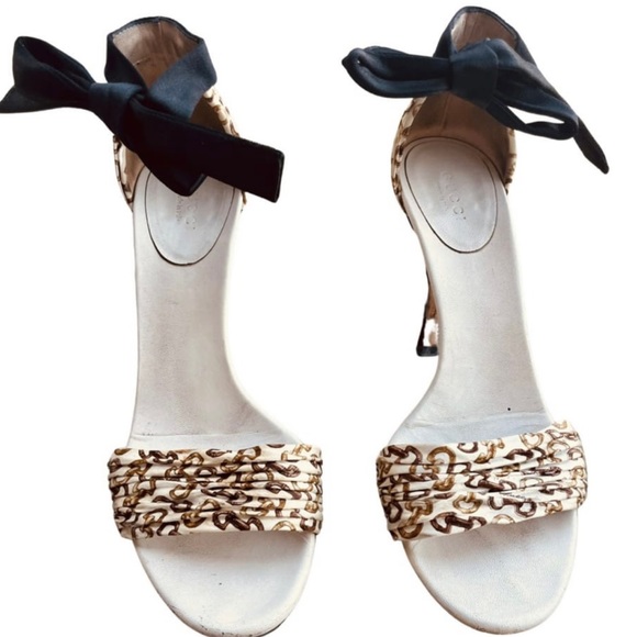 GUCCI: GG Print Pleated Silk Sandal Ankle-Wrap Stiletto Heels - Picture 1 of 3